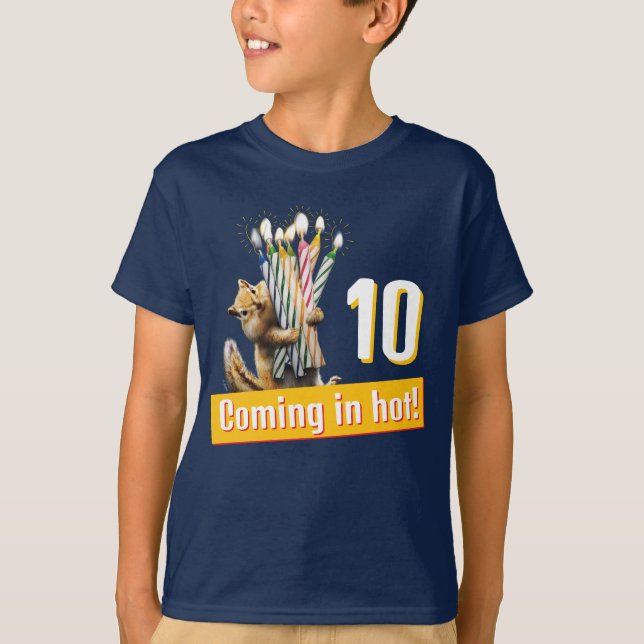 Chipmunk Birthday Candles T-Shirt (Vorderseite)