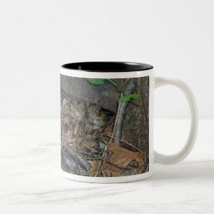 Chipmunk in Woods-Koordinationsaufgaben Zweifarbige Tasse