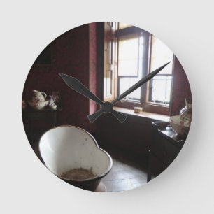 Chirk Schloss-Badezimmer Runde Wanduhr