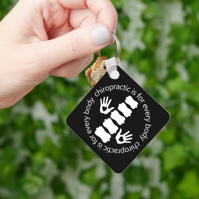 Chiropraktik ist für jeden Körper geeignet Schlüsselanhänger (Hand)