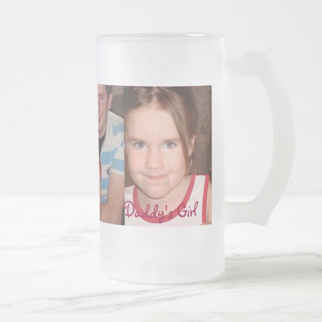 Chloe Engel - besonders angefertigt Mattglas Bierglas (Rechts)
