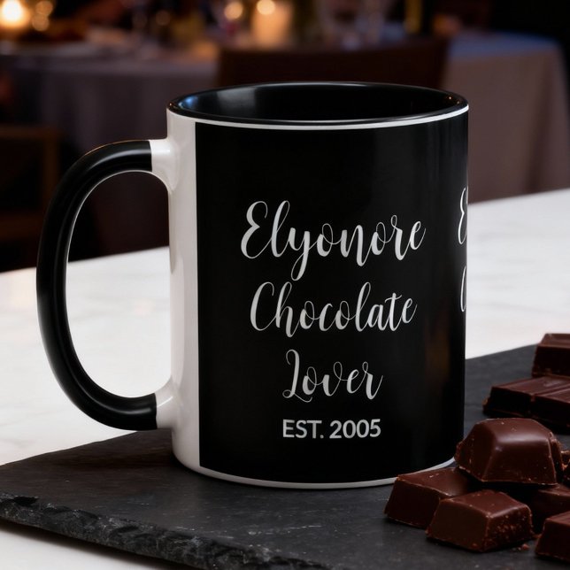 Chocolate Lover White Script Personalized Name Est Tasse (Von Creator hochgeladen)