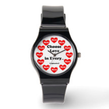 Choisir l'amour dans chaque maintenant montre poig