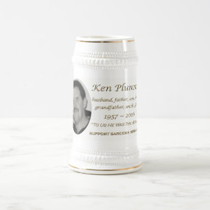 Chope À Bière "À nous il était mémorial de Ken Plummer du monde"