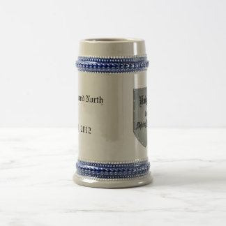 Chope À Bière Chevalier dans le bouclier brillant d'armure