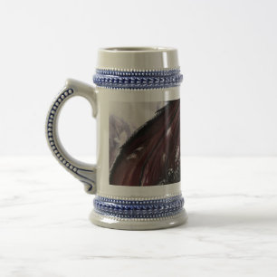 Chope À Bière Dragon Dans Grotte