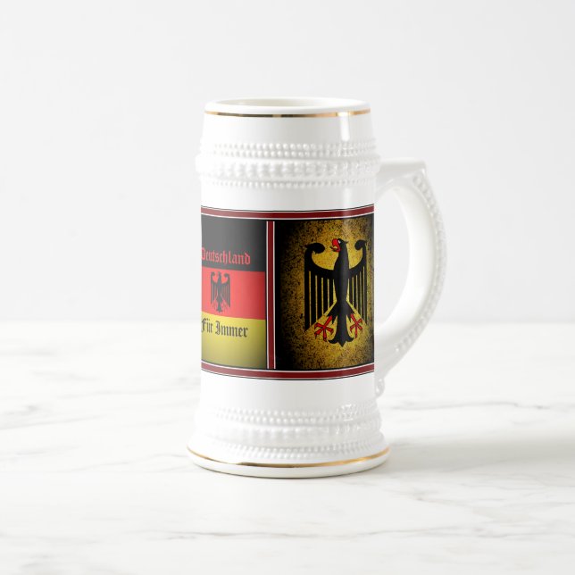 Chope À Bière Drapeau allemand, aigle noir, immer de fourrure De (Devant droit)