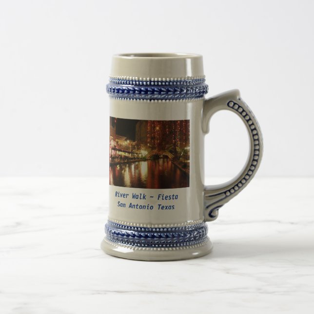 Chope À Bière Fiesta de ~ de promenade de rivière (Droite)