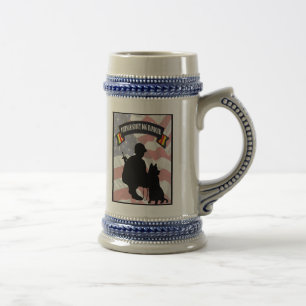 Chope À Bière Maitre-chien de chien de scout du Vietnam Stein