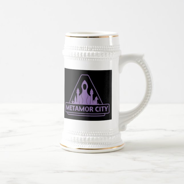 Chope À Bière Stein vaillant de bière anglaise de Metamor (Droite)