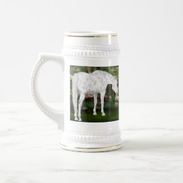 Chope À Bière Superbe scène d'Imaginaire de Cheval Blanc