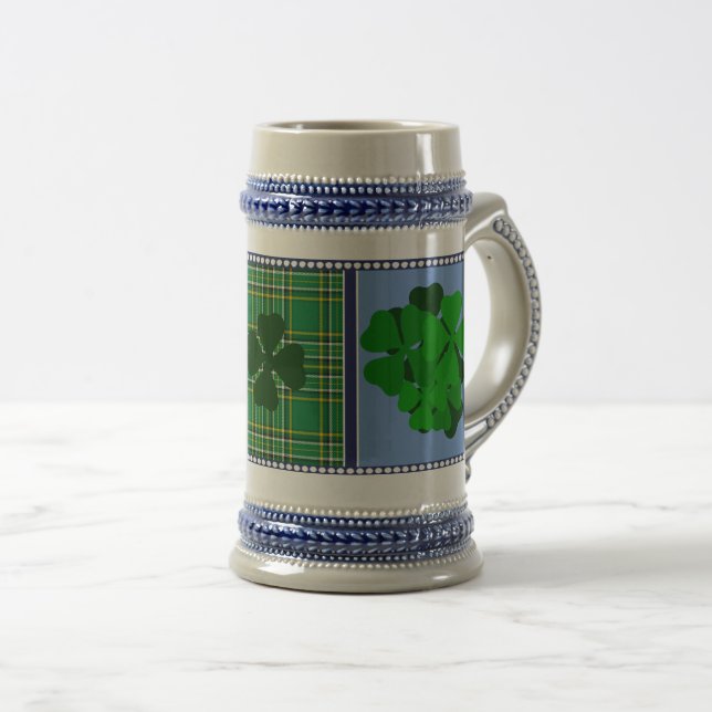 Chope À Bière Tartan d'Irlande, shamrock, 4 feuilles de trèfle (Devant droit)