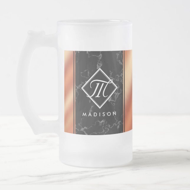 Chope Givrée Élégant Monogramme de marbre noir et d'huile de br (Gauche)