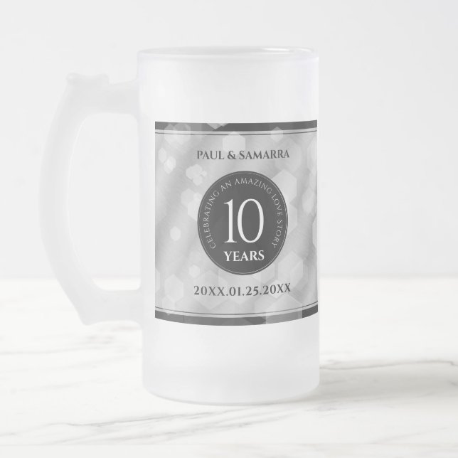 Chope Givrée Élégante fête du 10e anniversaire du Mariage de Ti (Gauche)