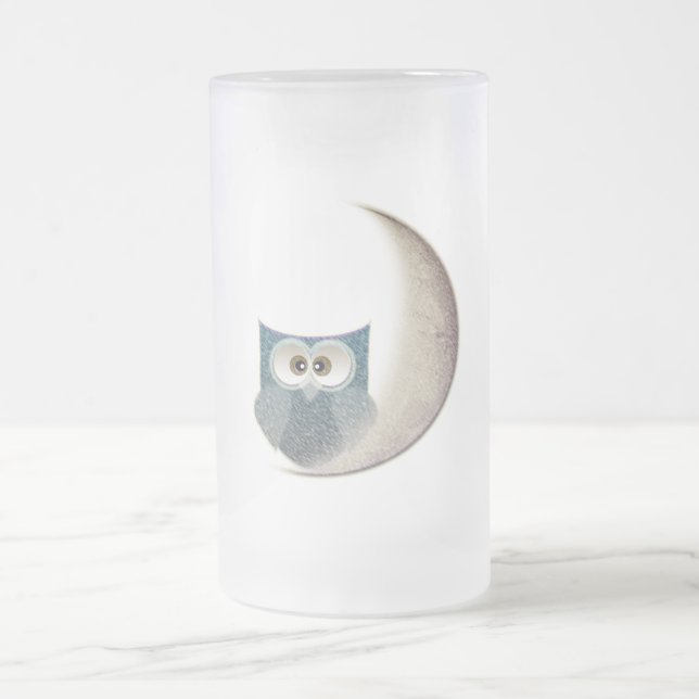 Chope Givrée Hibou pelucheux sur la lune (Centre)