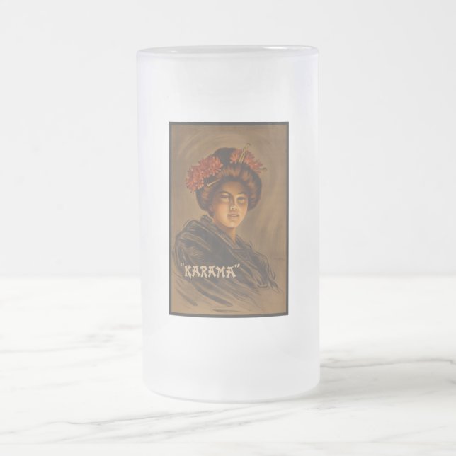 Chope Givrée Karama : Actrice japonaise Romance Geisha (Centre)