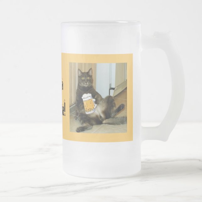 Chope Givrée Le Chat Apprécie Une Bière De Verre Frosted Bière  (Droit)