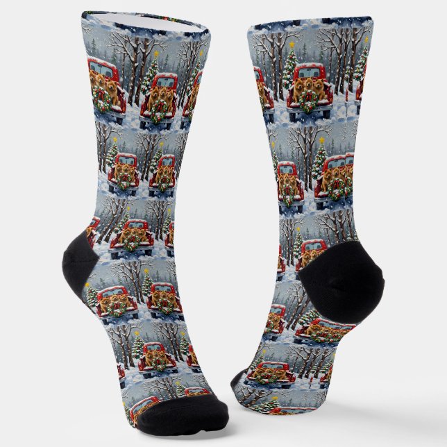 Chow Chow Christmas Red Truck Holiday Socken (Gewinkelt)