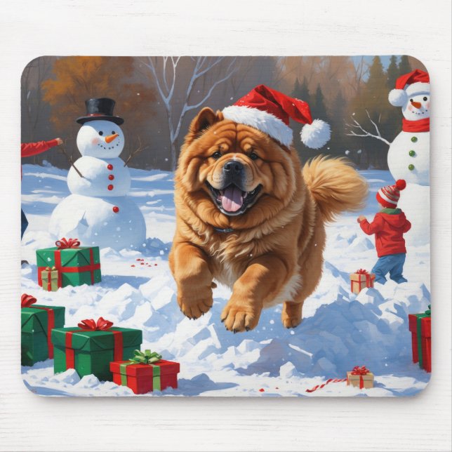 Chow Chow läuft im Schnee mit Weihnachtsmütze Mousepad (Vorne)
