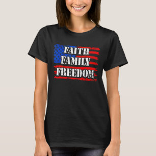 Christlich Faith Family Freedom American Flag 4. J T-Shirt