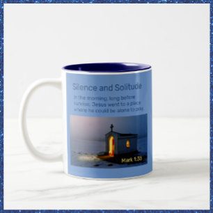 Christliche Stille und Tasse der Kapelle
