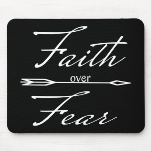 Christlicher Glaube über Angst Mousepad