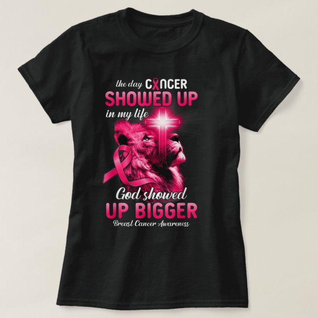 Christlicher Löwenkreuz rosa Ribbon Brustkrebs Awa T-Shirt (Design vorne)