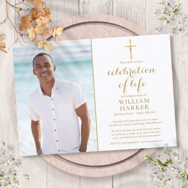 Christliches Gold-Feier zum Foto Lebensbeerdigung Einladung (Christian Gold Celebration of Life Funeral Photo Invitation)