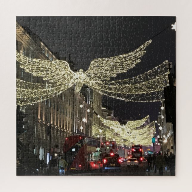 Christmas Angels on Regent Street, London Großbrit (Vertikal)