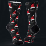 Christmas Black Cat Santa Funny Socken<br><div class="desc">Weihnachts Cat ist hier in seiner Weihnachtsmannmütze bereit Weihnachtsfreuden für alle, die er trifft! Festlich und unterhaltsam werden diese Socken Ihrem Alltag während der Ferienzeit ein wenig Spaß verleihen.</div>