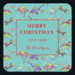 Christmas Dinosaurier Muster fügen Familienname Quadratischer Aufkleber<br><div class="desc">Ein altmodisches Weihnachtsfest got mit diesen prähistorischen personalisierten Geschenkstickern noch viel mehr Spaß. Fügen Sie Ihre Namen und Grüße zu diesem niedlichen lustigen lustigen bunte T Rex, velociraptor, stegosaurus, pterodactyl, triceratops, brachiosaurus und brontosaurus in Weihnachtsmannmützen genießen den Schnee. Ein Paläontologiefest für Kinder und Erwachsene Dinosaurier-Liebhaber und das perfekte Weihnachten Dinosaurier-Design,...</div>