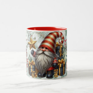 Christmas Gnome with Festive Holiday Tree Scene Zweifarbige Tasse