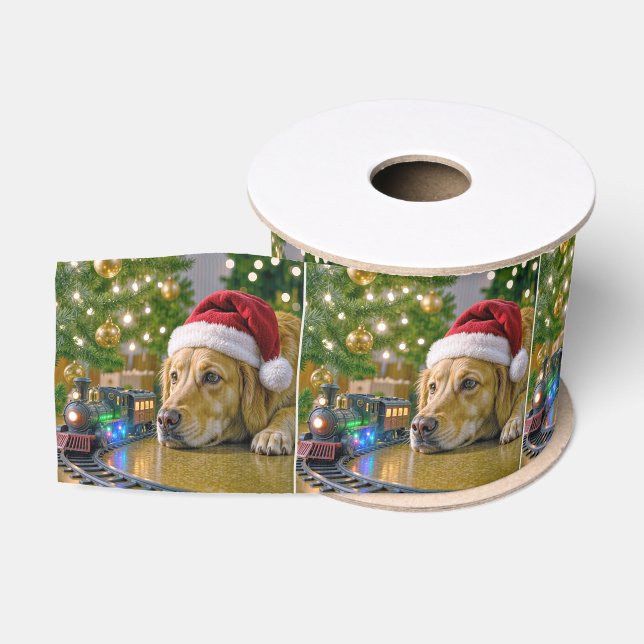 Christmas Golden Retriever Watching a Toy Train Ripsband (Spule)
