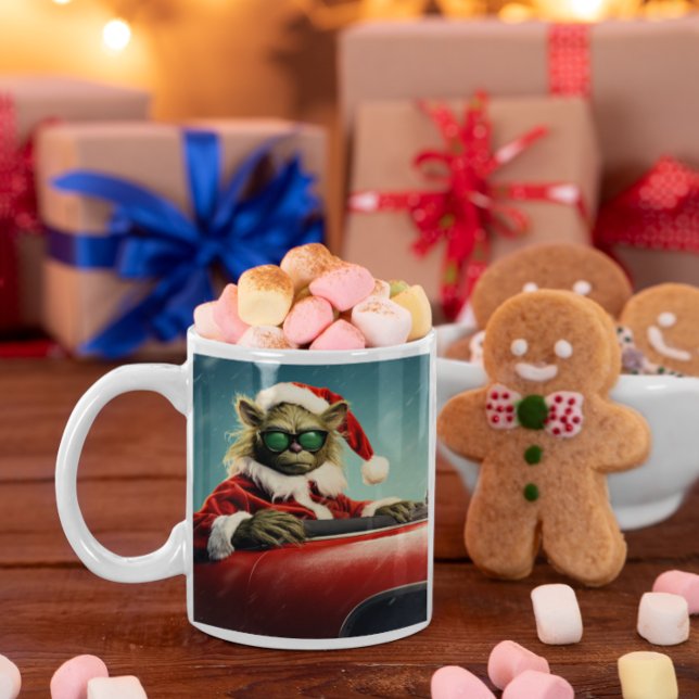 Christmas Green Goblin #8, der ein rotes Sportauto Kaffeetasse (Christmas Grinch #8 driving a red sports car Coffee Mug
)