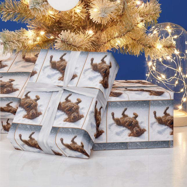 Christmas Irish Setter Making a Snow Angel Geschenkpapier (Feiertage)