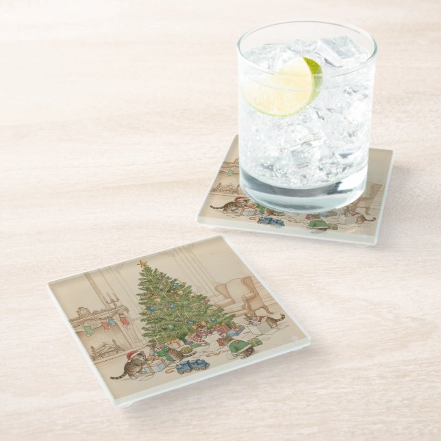 Christmas Morning for the Kittens Glass Coaster Glasuntersetzer (Schrägansicht)