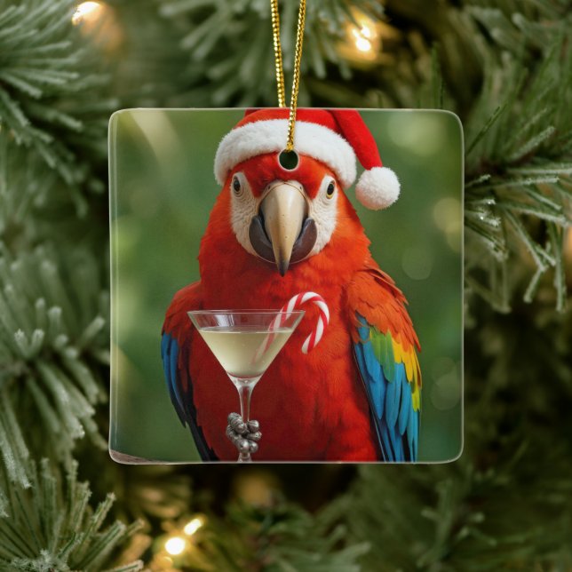 Christmas Parrot Holding a Cocktail Keramikornament (Baum)