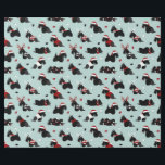 Christmas Scottish Terrier Blue Wrapping Paper Geschenkpapier<br><div class="desc">Niedliche schottische Hunde in festlichen Outfits,  Weihnachtsmannmützen und Raute Pullover mit verstreuten Weihnachtsschmuck auf blauem Hintergrund.</div>