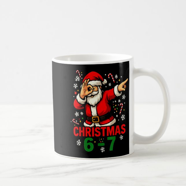 Christmas Shirt - Funny Dabbing Santa 6 7 Meme  Kaffeetasse (Rechts)