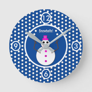 Christmas Snowlady Juggling Snowballs Funny Runde Wanduhr
