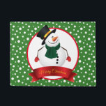 Christmas Snowman Doormat Fußmatte<br><div class="desc">Diese Türmatte wird in einem festlichen Weihnachtsschneemobil-Print-Design gezeigt. Passen Sie dieses Objekt an oder kaufen Sie, wie es ist. Bild</div>