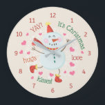 Christmas Snowman Hugs Love Kisses Große Wanduhr<br><div class="desc">This clock features a cute happy Christmas snowman.</div>