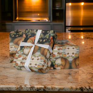 Christmas Sqiurrels Share Nuts Holly Geschenkpapier