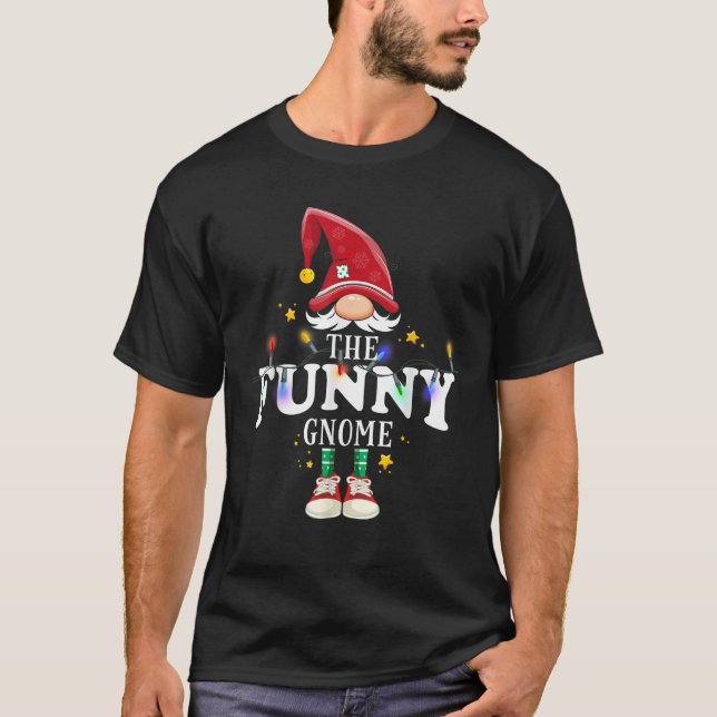 Christmas The Funny Gnome X Mas Matching PJS  T-Shirt (Vorderseite)