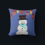 Christmas Throw Pillow Snowman Kissen<br><div class="desc">Weihnachtsbaum Kissen Für jeden ist etwas dabei, das speziell für Sie personalisiert ist, um die Schönheit Ihrer Zuhause oder Ihrer Lieben zu verbessern. Dieses einzigartige Weihnachtskreisschmuck wird Ihre Freunde und Familie beeindrucken. In dieser einmaligen Weihnachtsfeier genießen die Menschen ihre Lieblings-Schokolade oder ihren Kaffee. Während Sie bereits hier sind, können Sie...</div>