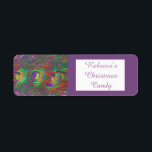 Christmas Tinsel Peacock Feather Custom Food Label<br><div class="desc">Dieses Blatt klebriger Lebensmitteletiketten zeigt ein lustiges festliches Foto einiger Pfauenfedern, die mit Makrofotografie aufgenommen wurden. Um die Details hervorzuheben, wurden künstliche Farbtechniken eingesetzt. Das Ergebnis ist ein lila Töneffekt, bei dem die Augenfugen Rot und Grün zeigen. Der Text ist anpassbar, sodass Sie diese Etiketten auch für hausgemachte Speisen und...</div>