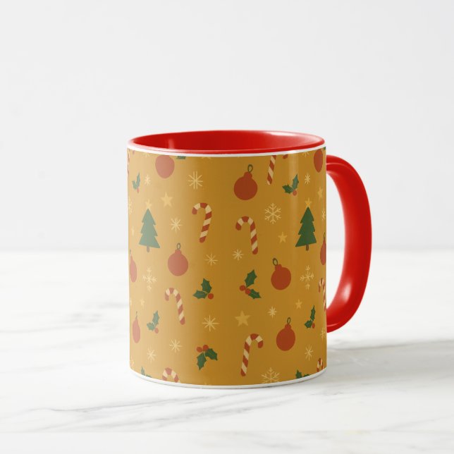 Christmas Tree, Snowflake & Holly Repeating  Tasse (VorderseiteRechts)