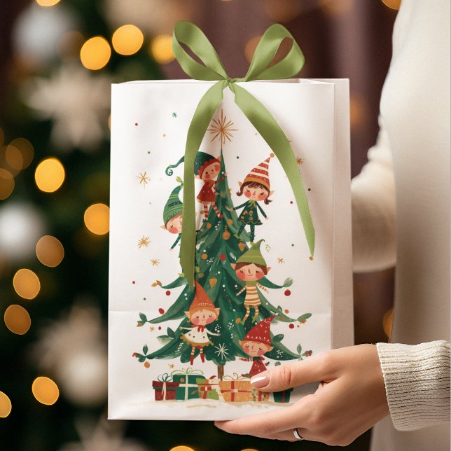 Christmas Whimsical Elves Decorating Tree Gift Bag Mittlere Geschenktüte (Von Creator hochgeladen)