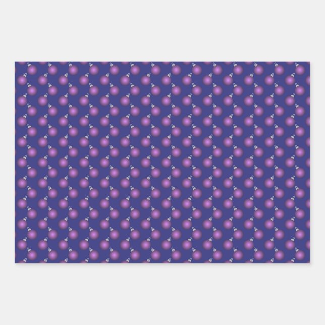 Christmas Wrapping Paper with Purple Baubles Geschenkpapier Set (Vorderseite)