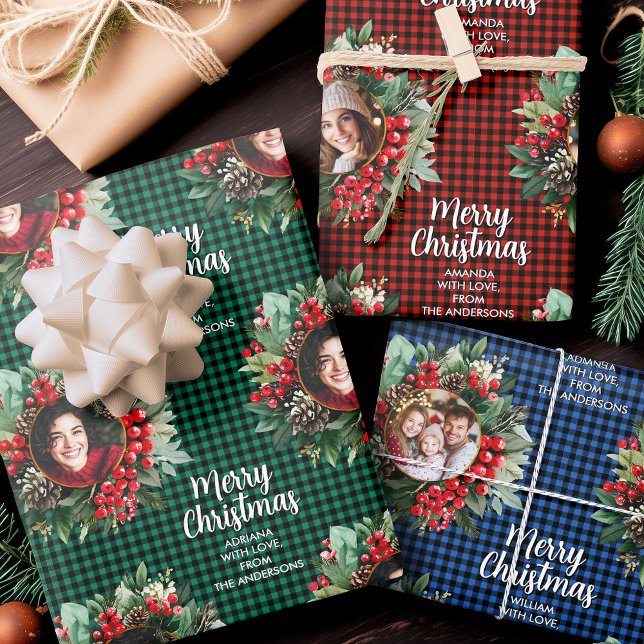 Christmas Wreath Plaids Family Photos Personalized Geschenkpapier Set (Christmas Wreath Plaids Family Photos Personalized Wrapping Paper Sheets)